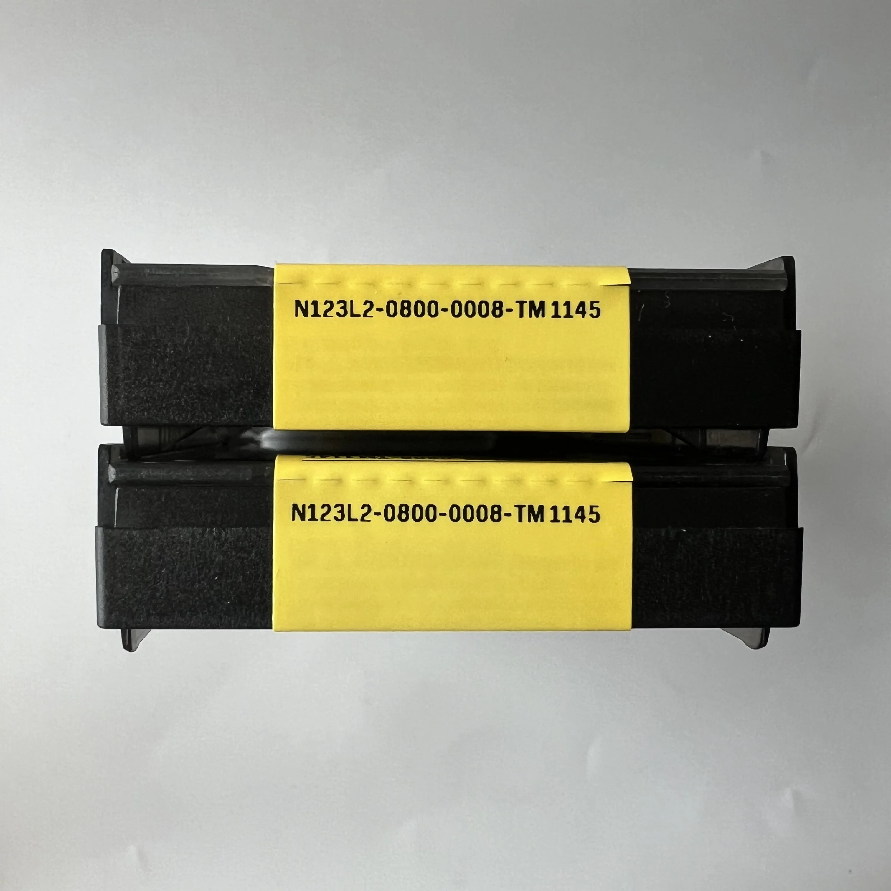 N123L2-0800-0008-TM 1145 Твердосплавная токарная вставка
N123L2-0800-0008-TM 1145 Твердосплавная токарная вставка