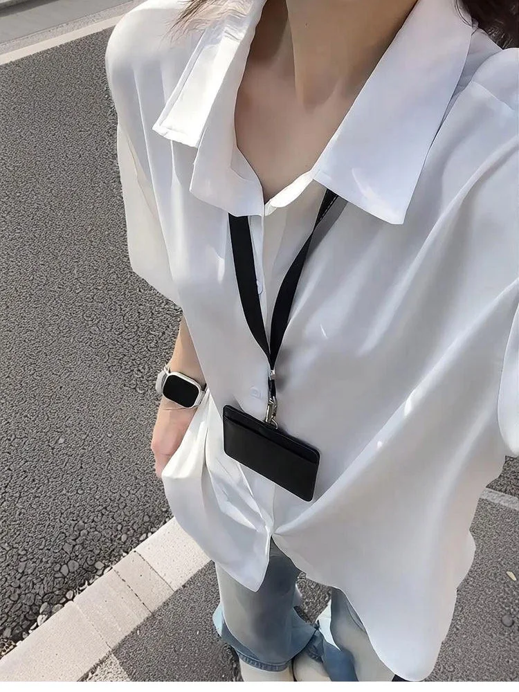 White Cool Feeling Short Sleeve Men's Shirt Summer Lightweight Drapey Half Sleeve Korean Style Sun Protection BF Casual Shirt
White Cool Feeling Short Sleeve Men's Shirt Summer Lightweight Drapey Half Sleeve Korean Style Sun Protection BF Casual Shirt