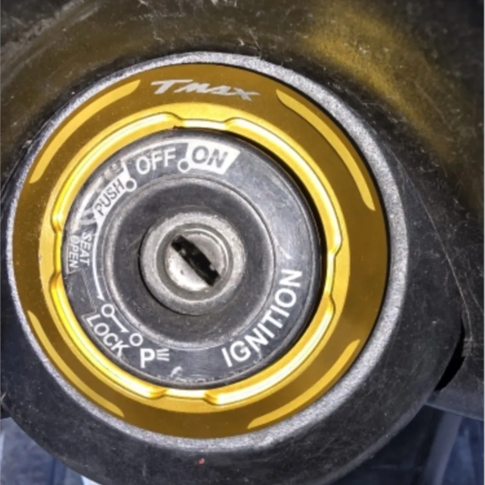 Motorcycle Ignition Key Switch Cover Aluminum CNC Ring Protector Decorator Frame For Yamaha Tmax 530 Tmax530 T-Max 530 2013-2015
Motorcycle Ignition Key Switch Cover Aluminum CNC Ring Protector Decorator Frame For Yamaha Tmax 530 Tmax530 T-Max 530 2013-2015