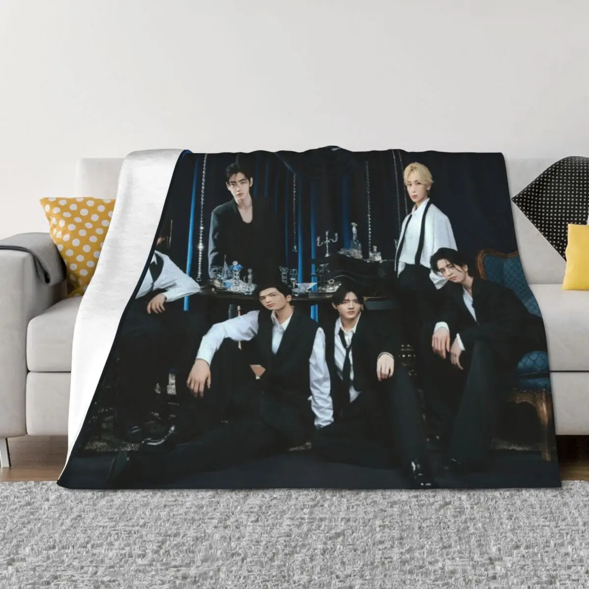MUSEUM 2024 EN (KPOP) Throw Blanket manga blankets and throws heavy to sleep Blankets
MUSEUM 2024 EN (KPOP) Throw Blanket manga blankets and throws heavy to sleep Blankets