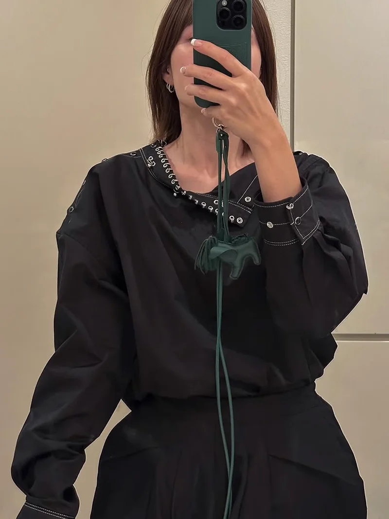 Rivet Button Design Women Black Shirt Stand Collar Long Sleeve Loose Casual Cotton Blouse Top
Rivet Button Design Women Black Shirt Stand Collar Long Sleeve Loose Casual Cotton Blouse Top