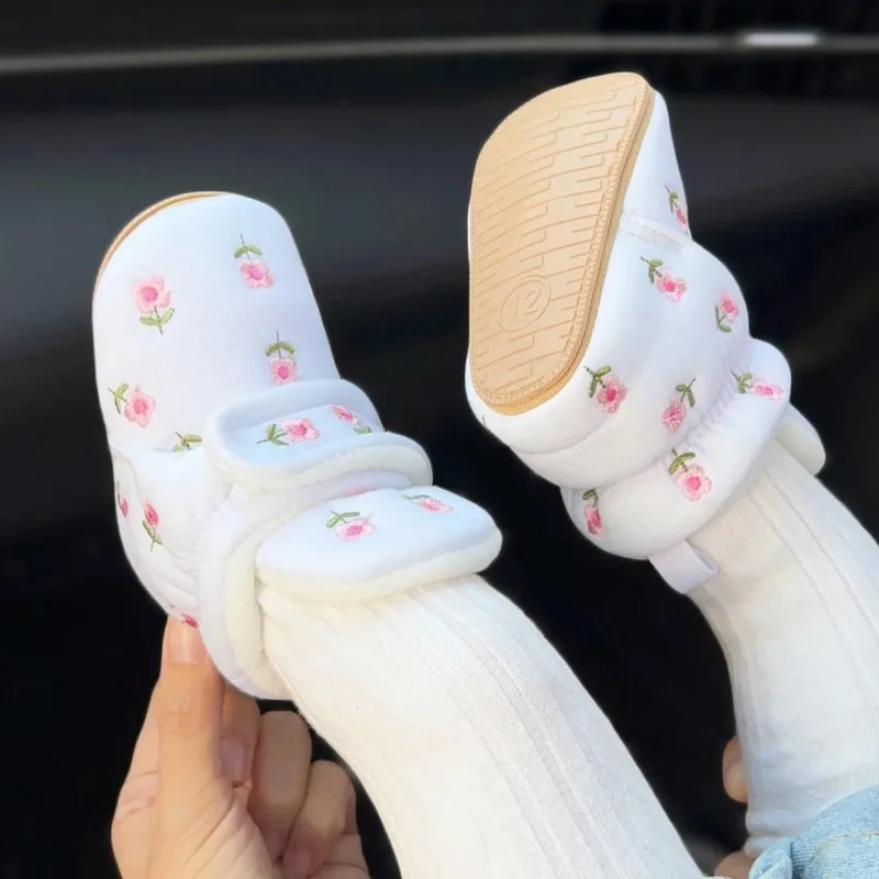 Winter Baby Girl Fleece Lined Thickened Cotton Padded Warm Soft Sole Toddler Walking Newborn Pre Walking Infant Boots
Winter Baby Girl Fleece Lined Thickened Cotton Padded Warm Soft Sole Toddler Walking Newborn Pre Walking Infant Boots