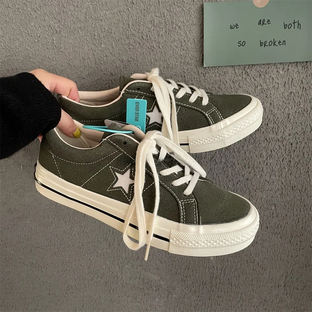 Низкий топ Yang Star Canvas oes ex, повседневная обувь без шнуровки с круглым носком и перекрестным синим трендом, лето 202, молодежная модная обувь
Низкий топ Yang Star Canvas oes ex, повседневная обувь без шнуровки с круглым носком и перекрестным синим трендом, лето 202, молодежная модная обувь