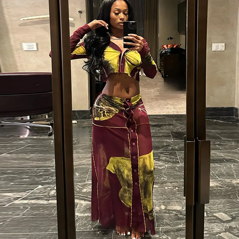 Женский модный комплект из 2 предметов с принтом в стиле пэчворк, сексуальный кардиган с v-образным вырезом и длинными рукавами, укороченный топ + однобортный облегающий костюм макси-юбки
Женский модный комплект из 2 предметов с принтом в стиле пэчворк, сексуальный кардиган с v-образным вырезом и длинными рукавами, укороченный топ + однобортный облегающий костюм макси-юбки