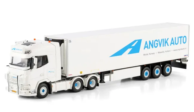 Diecast Model WSI 1:50 Scale DAF XG+ 6X2 Tractor,Refrigerated,Cold Chain Container Transport Truck Vehicle Alloy Model 01-4520
Diecast Model WSI 1:50 Scale DAF XG+ 6X2 Tractor,Refrigerated,Cold Chain Container Transport Truck Vehicle Alloy Model 01-4520