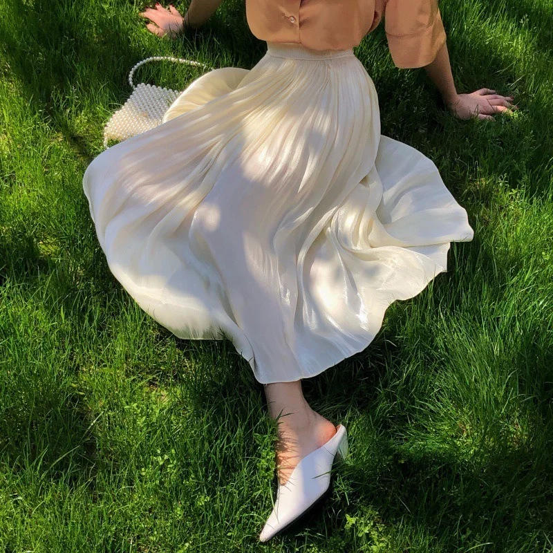Pure Color Pleated Skirt Spring and Summer New Skirts Women's Mid-length Skirts Satin Pearl Shiny Silky High-waist A-line Skirts
Pure Color Pleated Skirt Spring and Summer New Skirts Women's Mid-length Skirts Satin Pearl Shiny Silky High-waist A-line Skirts