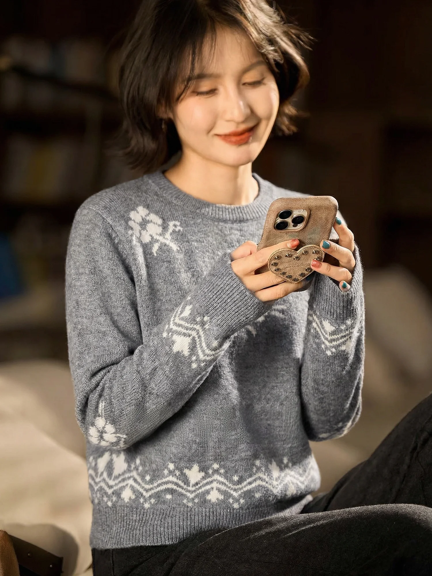 ay Knitted Sweater Coat Women's Casual Loose Sle Spring New Hook Flower Lazy Sle Outerwear High-End Feeling Top
ay Knitted Sweater Coat Women's Casual Loose Sle Spring New Hook Flower Lazy Sle Outerwear High-End Feeling Top