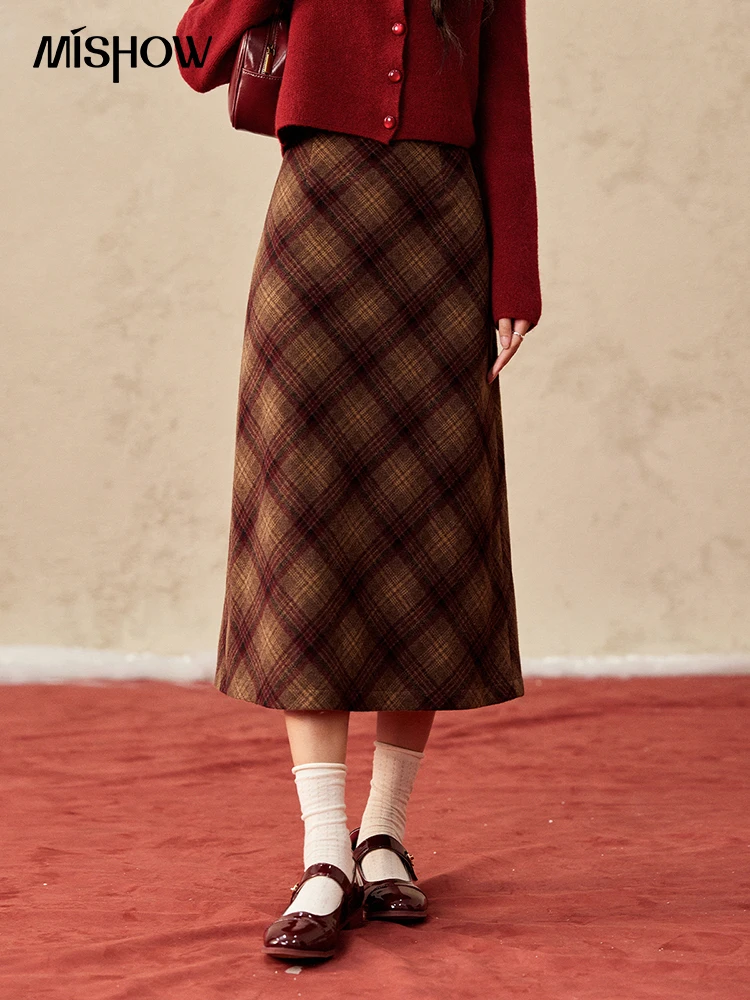 MISHOW Plaid Midi Skirt Tweed Straight A-LINE Skirts Women Winter Clothing Vintage Temperament Soft Warm Office Lady MXD57B0621
MISHOW Plaid Midi Skirt Tweed Straight A-LINE Skirts Women Winter Clothing Vintage Temperament Soft Warm Office Lady MXD57B0621