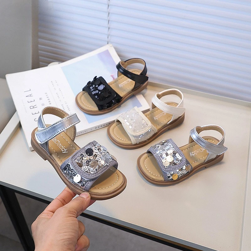 Children's Fashion Flat Sandals Summer Open-toe Girls Sequins Causal Shoes Versatile Non-slip Kids Beach Open-toe Shoes 2025 New
Children's Fashion Flat Sandals Summer Open-toe Girls Sequins Causal Shoes Versatile Non-slip Kids Beach Open-toe Shoes 2025 New