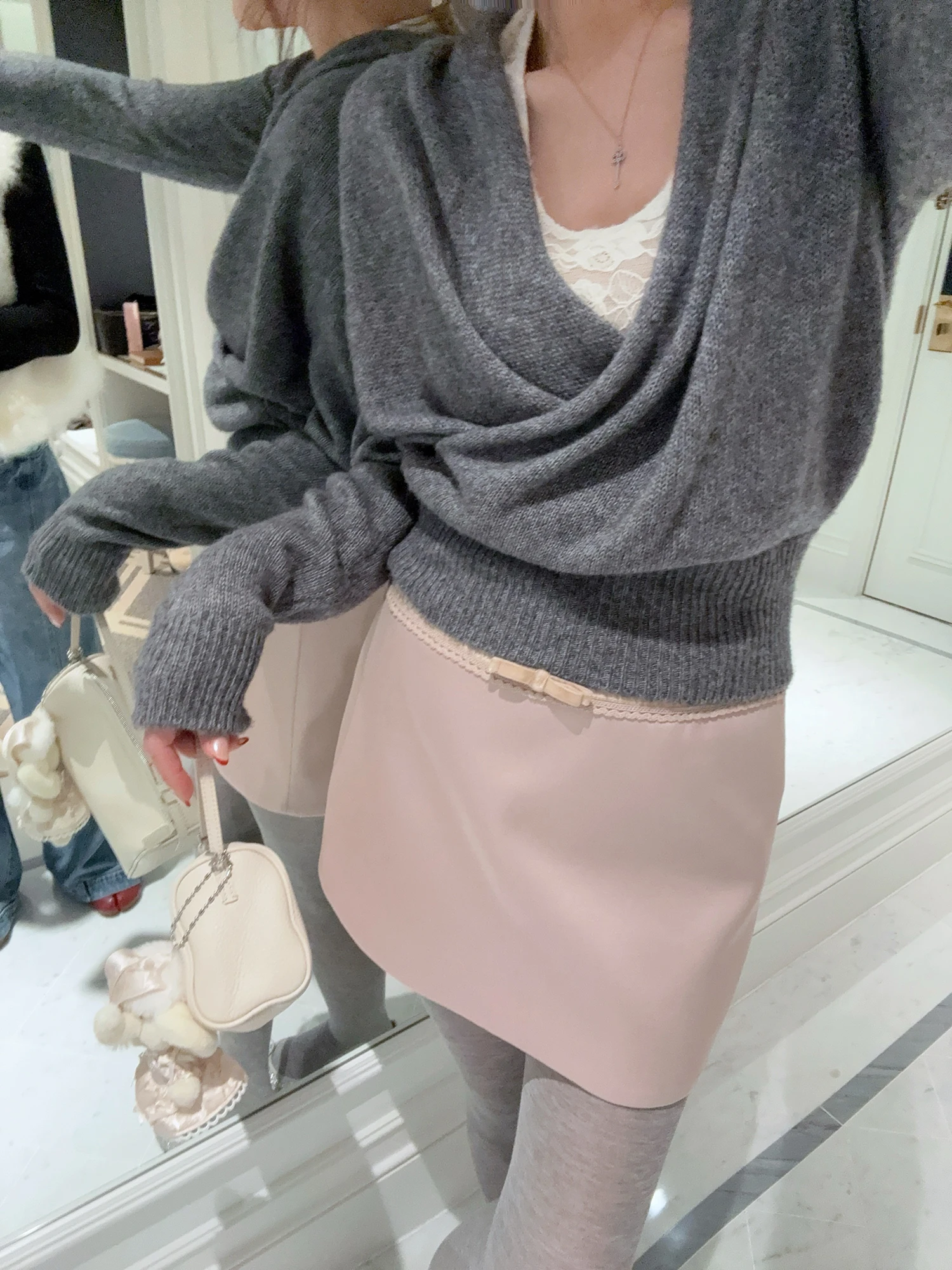 Spring Floral Lace Patchwork Satin A-Line Skirt Women's Versatile Heavy Embroidery f-length Skirt Commute Sle
Spring Floral Lace Patchwork Satin A-Line Skirt Women's Versatile Heavy Embroidery f-length Skirt Commute Sle