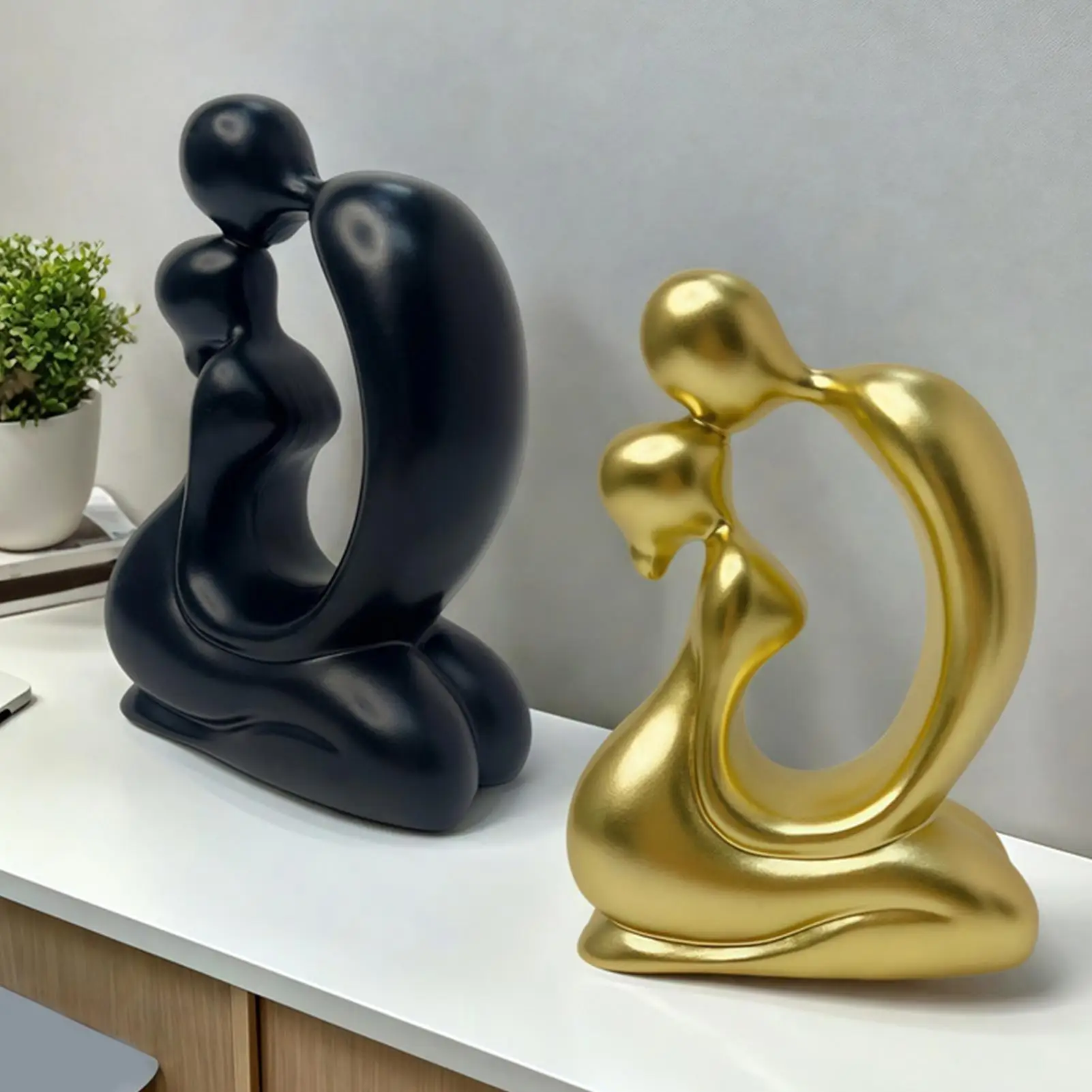Wedding Figurines Resin Abstract Couple Statue Decor Abstract Ornament Sculpture Romantic Decorations for Marriage Bridal Family
Wedding Figurines Resin Abstract Couple Statue Decor Abstract Ornament Sculpture Romantic Decorations for Marriage Bridal Family