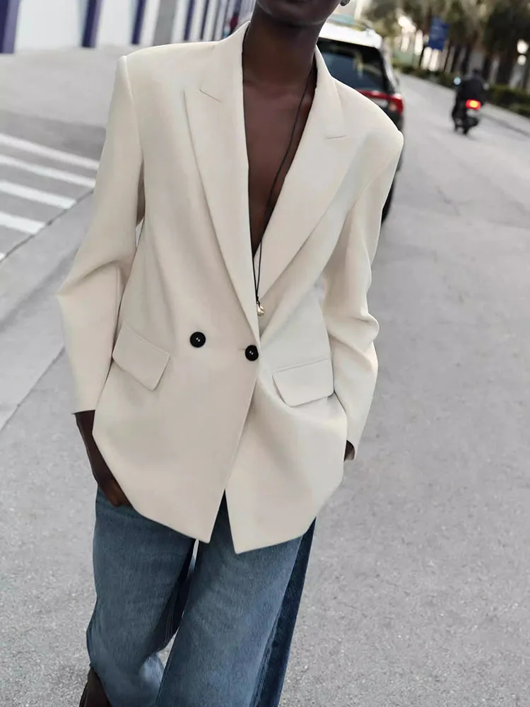 Spring 2026 Women's Long Sleeve Double-Breasted Loose Fit Double-Buttoned Suit Jacket Elegant Collar New Arrival Outerwear
Spring 2026 Women's Long Sleeve Double-Breasted Loose Fit Double-Buttoned Suit Jacket Elegant Collar New Arrival Outerwear
