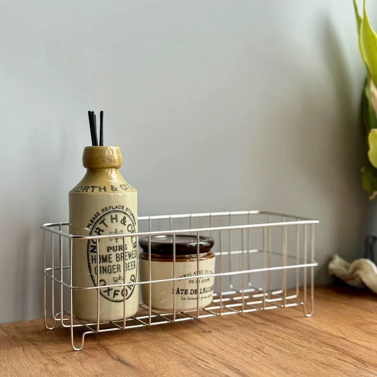 Stainl Steel Iron Art Four-Legged Long Storage Basket for Home Kitchen Study Cabinet Garden Classin Cosmetic Organizer
Stainl Steel Iron Art Four-Legged Long Storage Basket for Home Kitchen Study Cabinet Garden Classin Cosmetic Organizer