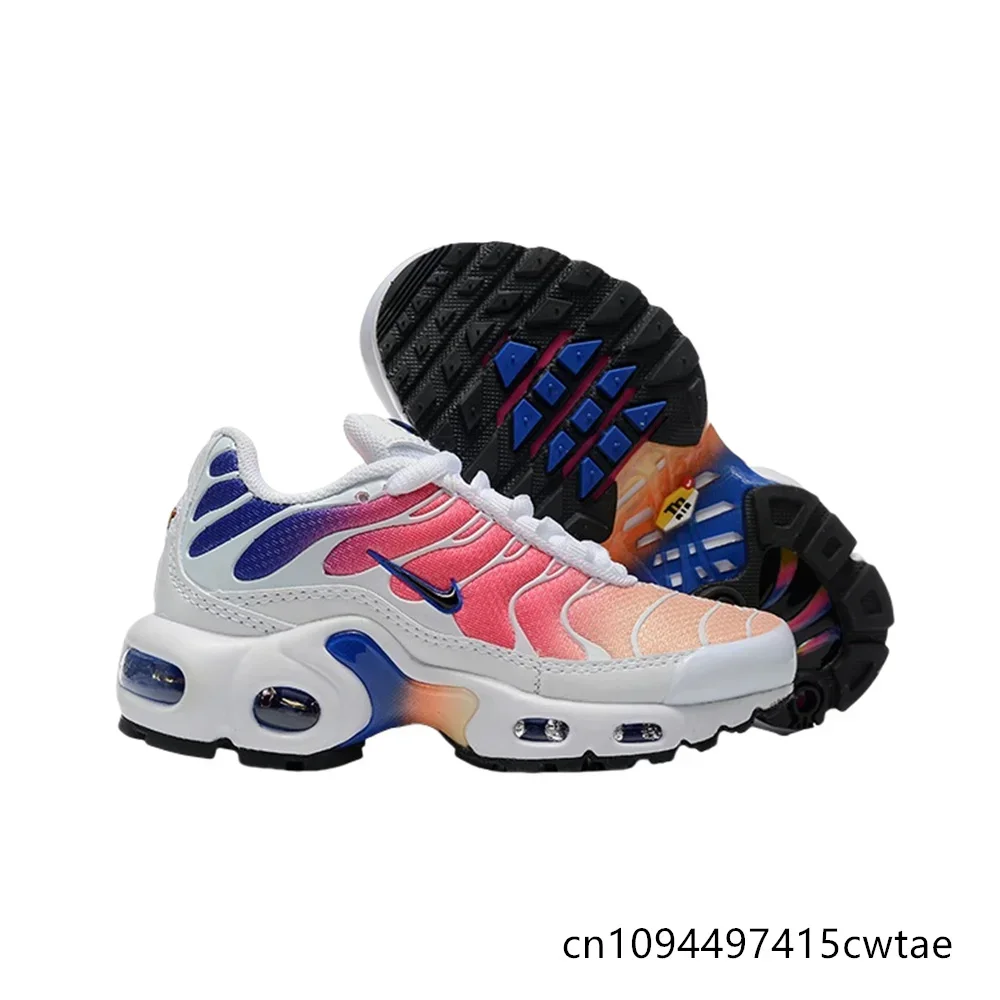 Nike Air Max Plus повседневные удобные износостойкие дышащие универсальные винтажные спортивные кроссовки детские бело-синие градиентные
Nike Air Max Plus повседневные удобные износостойкие дышащие универсальные винтажные спортивные кроссовки детские бело-синие градиентные