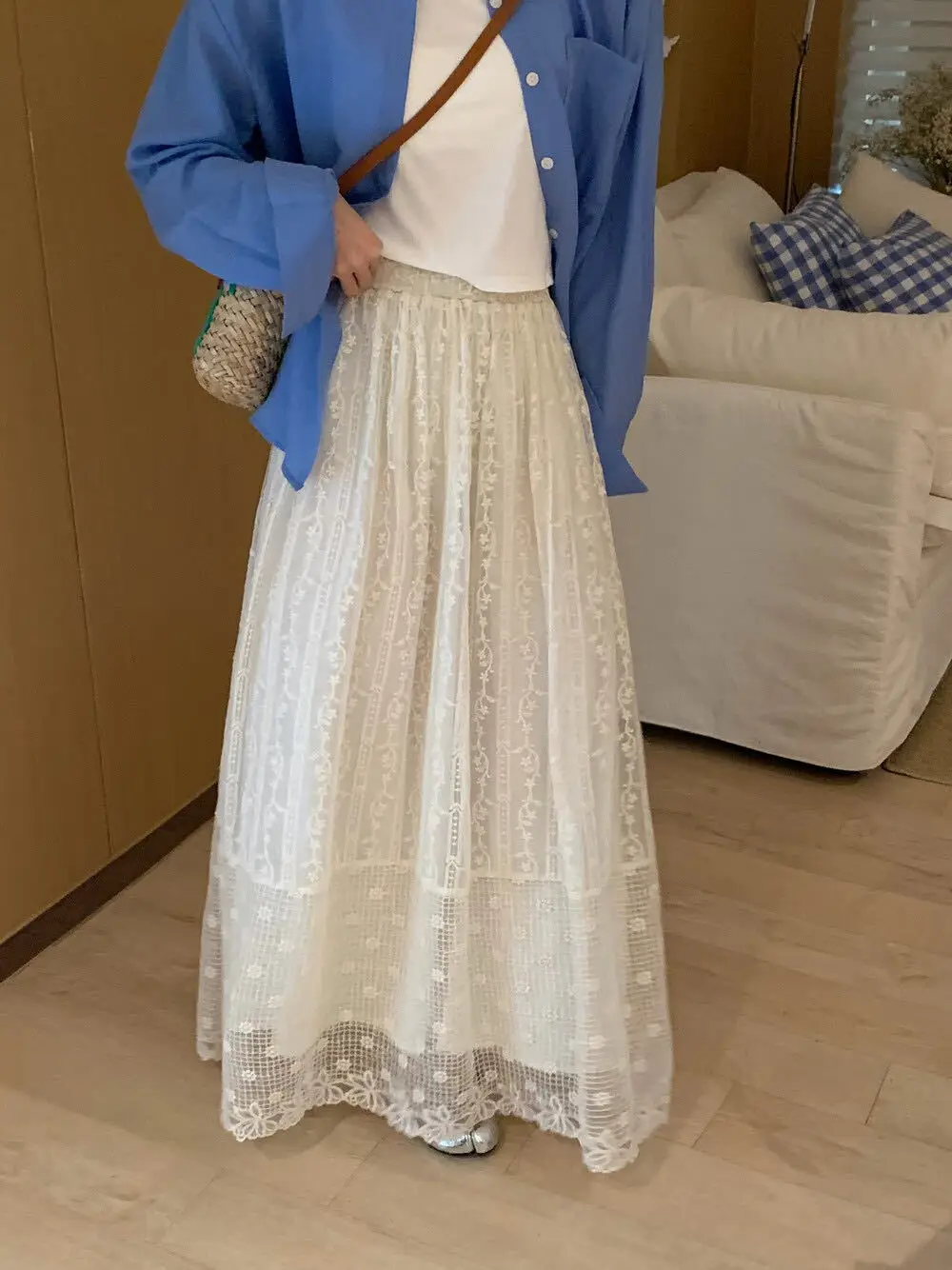 Beige Floral Lace Embroidered Tiered Maxi Skirt Elastic Waist Casual Summer Boho A-line Flowy Skirt Countryside Garden Skirts
Beige Floral Lace Embroidered Tiered Maxi Skirt Elastic Waist Casual Summer Boho A-line Flowy Skirt Countryside Garden Skirts