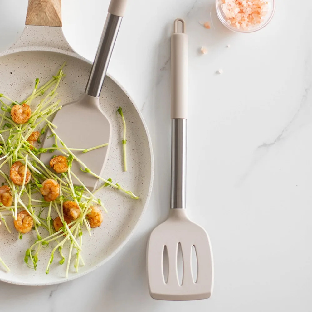 2pcs Food Grade Silicone Stir Fry Spatula Set Heat Resistant Not Deform Steak Spatula Stainless Steel Handle with Hanging Hole
2pcs Food Grade Silicone Stir Fry Spatula Set Heat Resistant Not Deform Steak Spatula Stainless Steel Handle with Hanging Hole