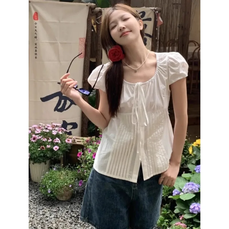 French Puff Sleeve White Blouse Women Plus Size Pleated Loose Hide Fat Casual Summer Top
French Puff Sleeve White Blouse Women Plus Size Pleated Loose Hide Fat Casual Summer Top