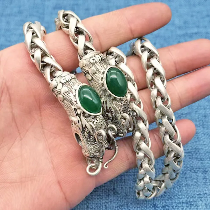 Китайское антикварное тибетское серебряное ожерелье, резные ожерелья с драконом ручной работы
Китайское антикварное тибетское серебряное ожерелье, резные ожерелья с драконом ручной работы