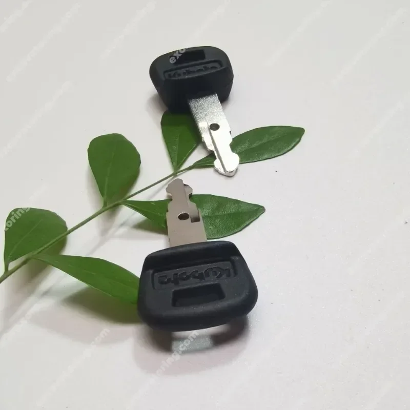 для 2 шт. деталей экскаватора Kubota, ключ зажигания, ключ запуска, аксессуары для экскаваторов, Kx135、155、163、165、175
для 2 шт. деталей экскаватора Kubota, ключ зажигания, ключ запуска, аксессуары для экскаваторов, Kx135、155、163、165、175