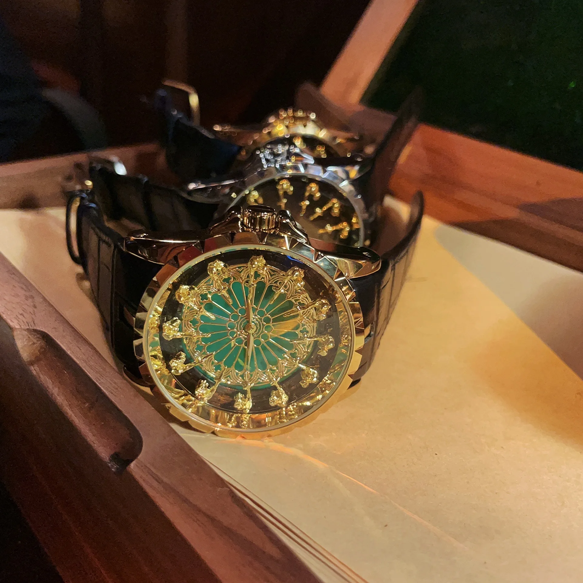 Twelve Knights Round Table Watch Men Retro Concept Quartz Watches Men Creative Design Simple Watch Sports Waterproof Steel Clock
Twelve Knights Round Table Watch Men Retro Concept Quartz Watches Men Creative Design Simple Watch Sports Waterproof Steel Clock