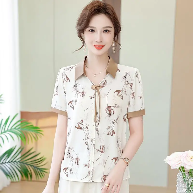 Fashion Retro Short-sleeved POLO Collar Print for Women 2025 New Summer National Style Versatile Top
Fashion Retro Short-sleeved POLO Collar Print for Women 2025 New Summer National Style Versatile Top