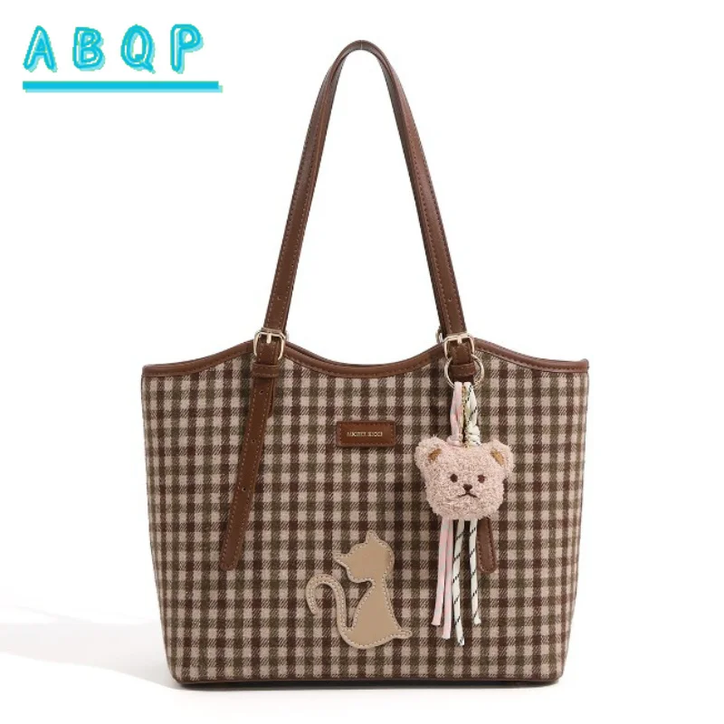 New Women's Handbag Luxury Brand Cartoon Fashion Trend Women's Shoulder Bag Large Capacity High Quality Casual Women's Bag
New Women's Handbag Luxury Brand Cartoon Fashion Trend Women's Shoulder Bag Large Capacity High Quality Casual Women's Bag