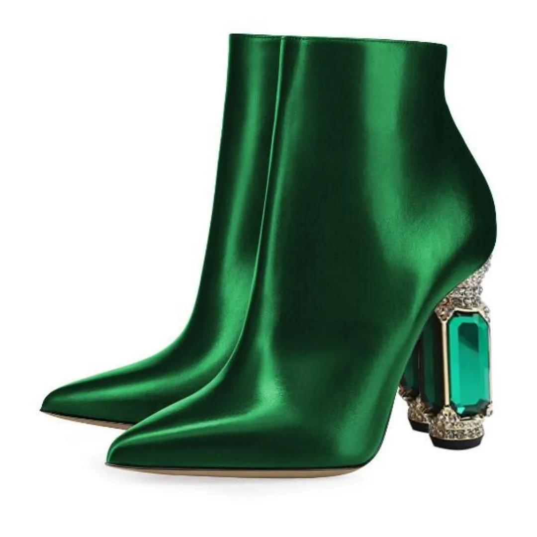 DIZHUANG shoes Sexy women's high heels. About 10.5 cm heel height. Crystal heel Pointed toe boots Artificial leather Ankle boots
DIZHUANG shoes Sexy women's high heels. About 10.5 cm heel height. Crystal heel Pointed toe boots Artificial leather Ankle boots