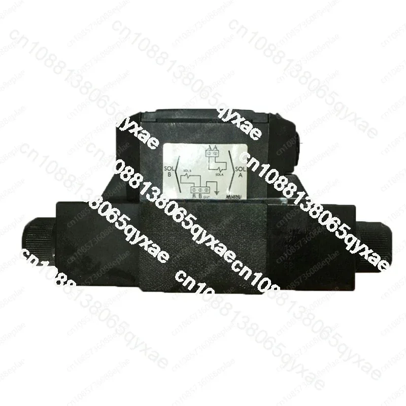 Соленоидный клапан для погрузки и разгрузки блока YS 025-30464-000, четырехсторонний клапан для погрузки и разгрузки, старая модель
Соленоидный клапан для погрузки и разгрузки блока YS 025-30464-000, четырехсторонний клапан для погрузки и разгрузки, старая модель