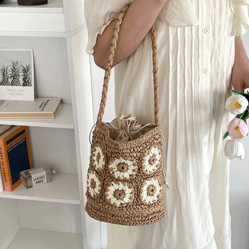 Handmade Floral Crochet Straw Shoulder Bag Hollow Woven Large Capacity Casual Beach Handbag Bohemian Women Shopping Basket Purse
Handmade Floral Crochet Straw Shoulder Bag Hollow Woven Large Capacity Casual Beach Handbag Bohemian Women Shopping Basket Purse
