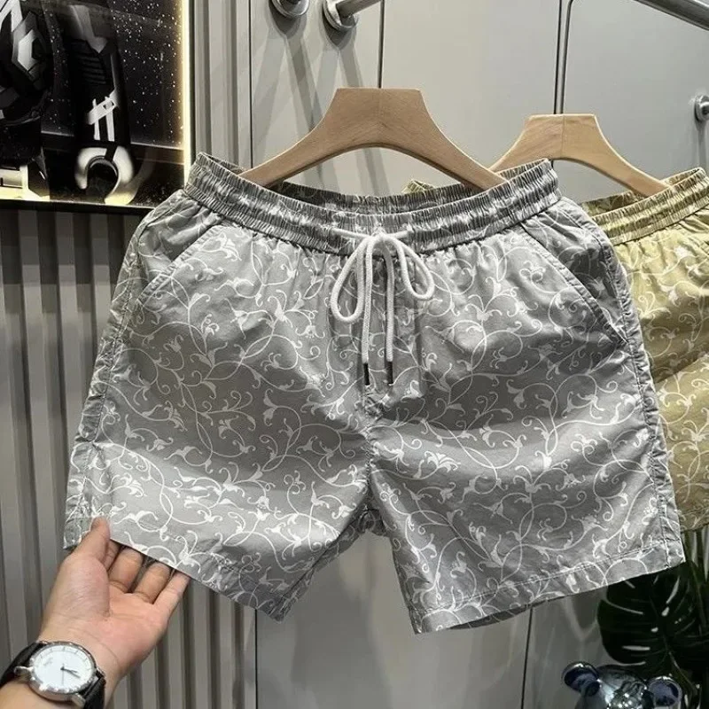 Мужские короткие брюки на шнурке, свободные широкие пляжные шорты для мужчин с карманами, мешковатые летние шорты без логотипа Xl, тонкие новые брюки 2025
Мужские короткие брюки на шнурке, свободные широкие пляжные шорты для мужчин с карманами, мешковатые летние шорты без логотипа Xl, тонкие новые брюки 2025