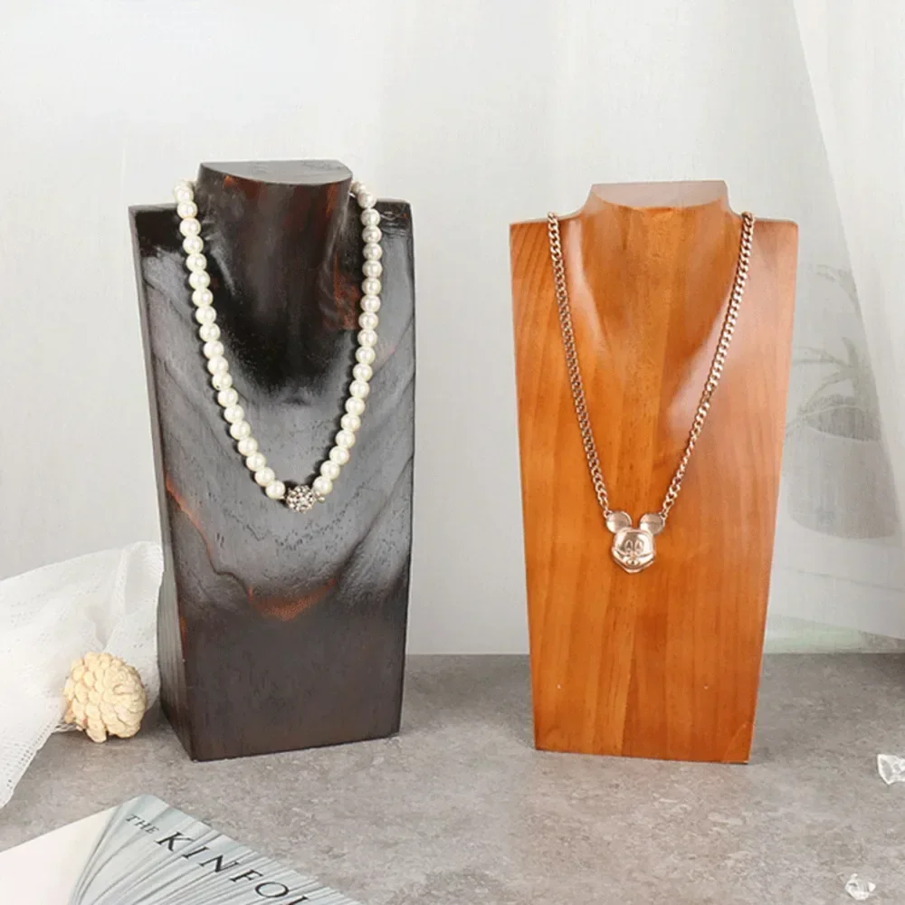 Wooden bust pendant necklace bracelet ornaments European ornaments home decoration wooden bust
Wooden bust pendant necklace bracelet ornaments European ornaments home decoration wooden bust