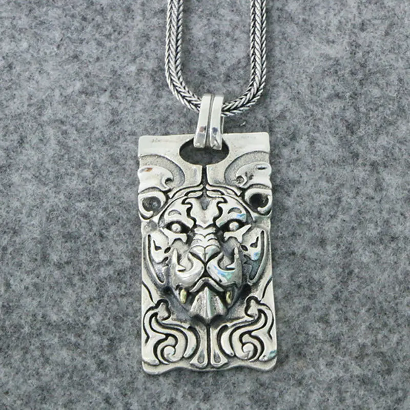 Wholesale Sterling Silver Tiger Head Necklace Men's Pendant Fashion Brand Hip Hop Original Design Versatile Retro Pendant with A
Wholesale Sterling Silver Tiger Head Necklace Men's Pendant Fashion Brand Hip Hop Original Design Versatile Retro Pendant with A