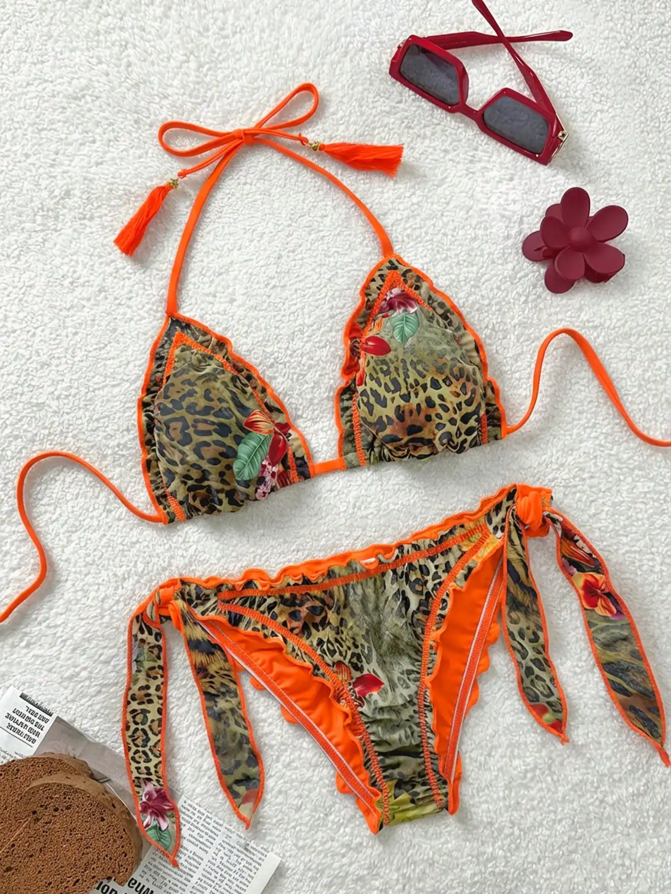 Retro Leopard Floral Print Frill Halter Tie Tassel Beach Bikini Set For Women
Retro Leopard Floral Print Frill Halter Tie Tassel Beach Bikini Set For Women