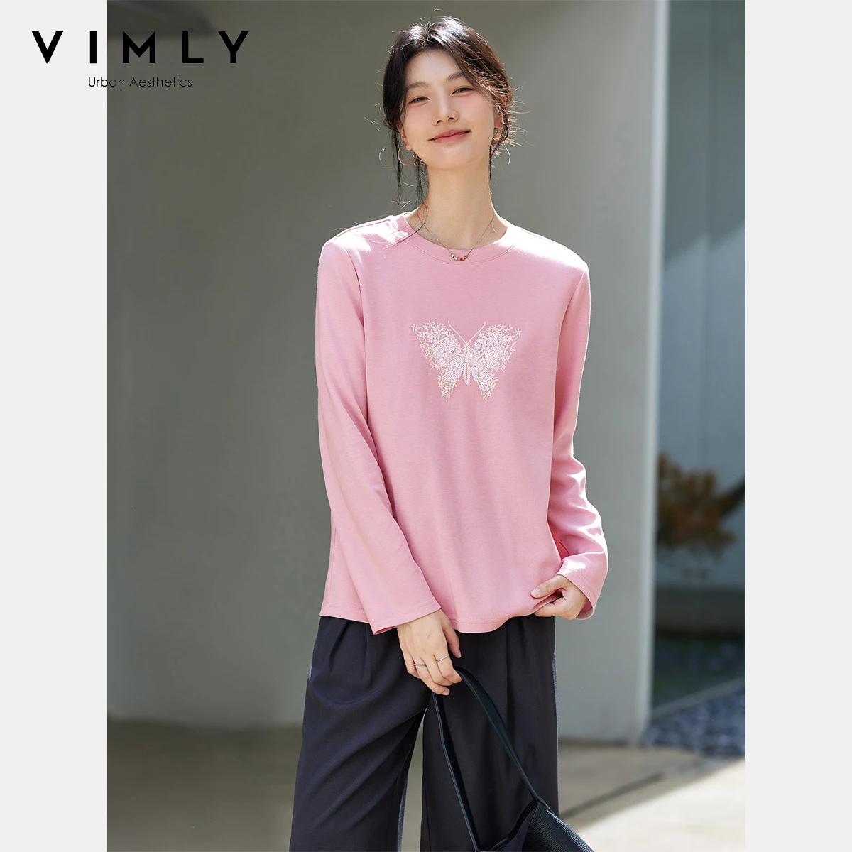 VIMLY Woman Fashion Long Sleeve T-shirt Beading Butterfly Embroidered Lady Tops Round Neck Autumn 2025 Knitted Female Tees A2222
VIMLY Woman Fashion Long Sleeve T-shirt Beading Butterfly Embroidered Lady Tops Round Neck Autumn 2025 Knitted Female Tees A2222