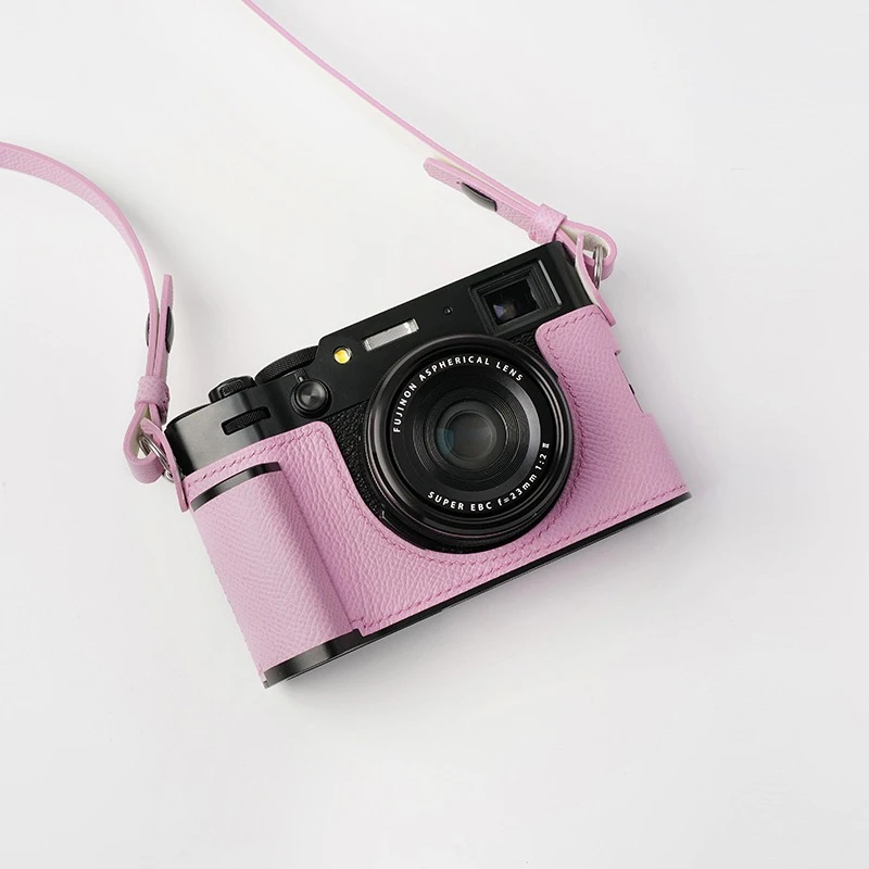 Suitable for Fujifilm X100VI Protective Case, Base Camera Holster, Hand-Sewn Handle
Suitable for Fujifilm X100VI Protective Case, Base Camera Holster, Hand-Sewn Handle