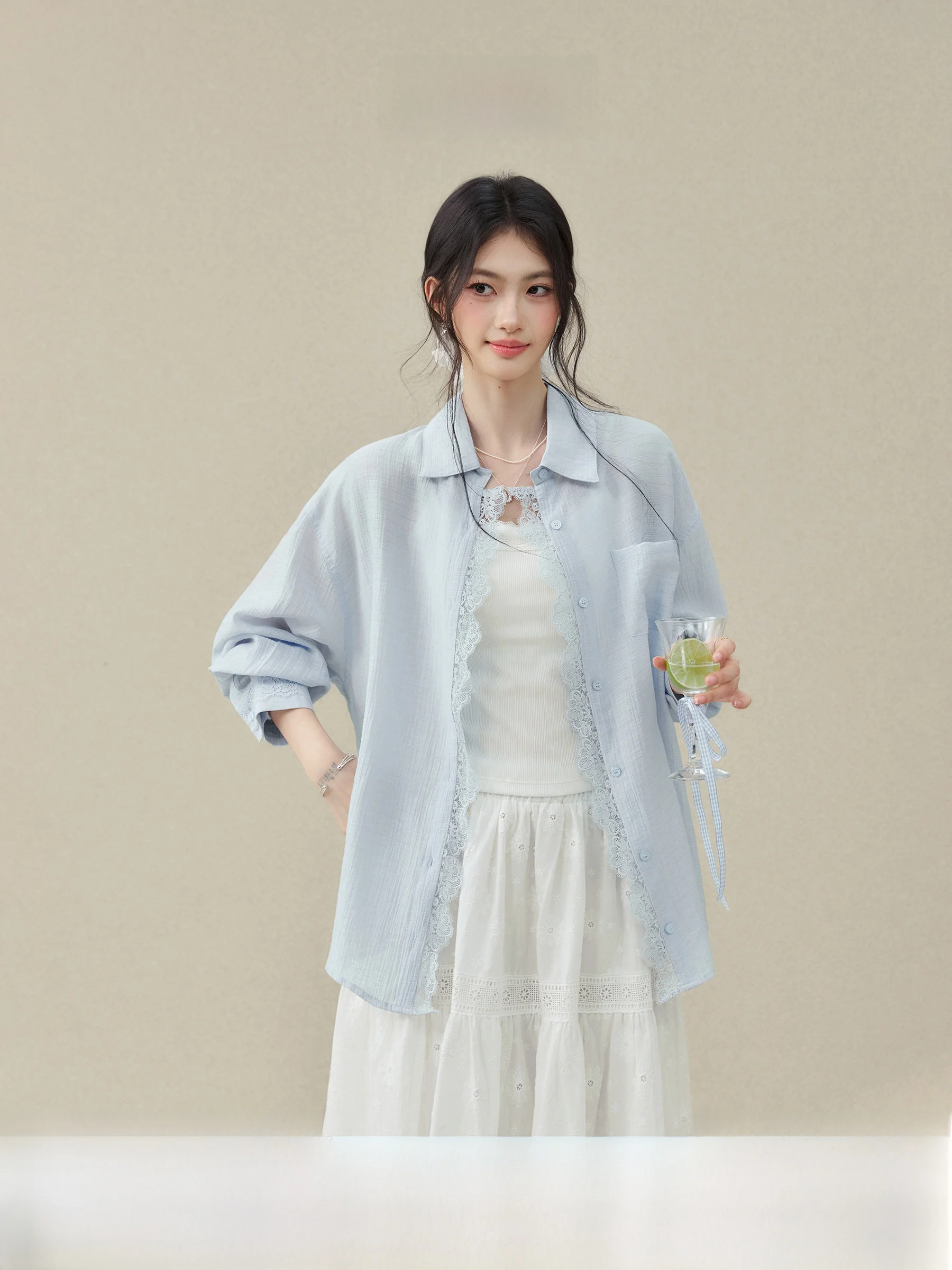 Elegant Blue Lace Trim Shirt Women's Collared Blouse Breathable Comfortable Fabric Long Sleeve Waist Cinched Summer Design
Elegant Blue Lace Trim Shirt Women's Collared Blouse Breathable Comfortable Fabric Long Sleeve Waist Cinched Summer Design