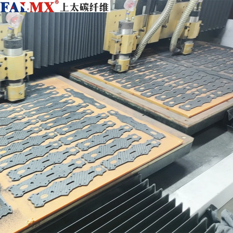 3K T300 Carbon Fiber Sheet, Carbon Fiber Material, Machined Plates for Aircraft Parts and CNC Engraving Works
3K T300 Carbon Fiber Sheet, Carbon Fiber Material, Machined Plates for Aircraft Parts and CNC Engraving Works