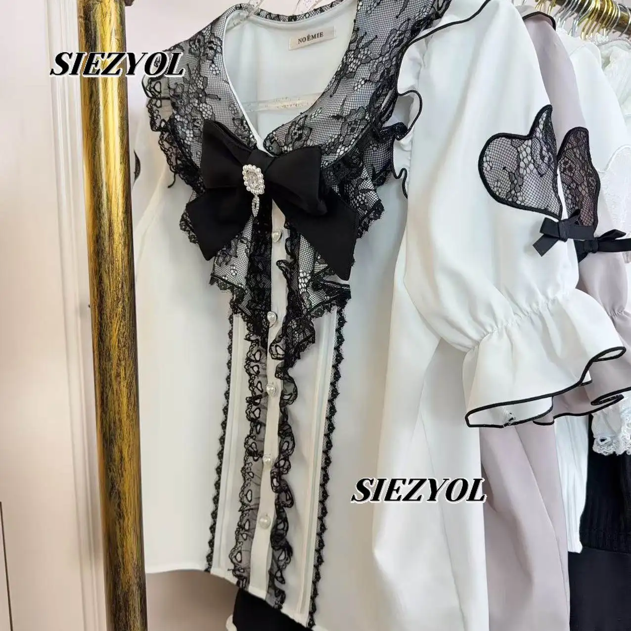 Summer New Arrival Cute Girls Super Sweet Short-sleeved Tops Lace Patchwork Shirt Fungus Edge Bows Blouse Camisas De Mujer
Summer New Arrival Cute Girls Super Sweet Short-sleeved Tops Lace Patchwork Shirt Fungus Edge Bows Blouse Camisas De Mujer
