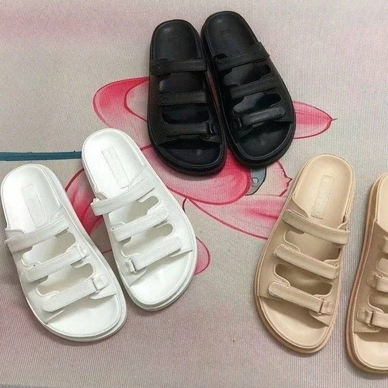 Women's Metal Buckle Flat Slides, Lightweight Summer Slippers, Fashion Casual Sandals. Free Delivery Available
Women's Metal Buckle Flat Slides, Lightweight Summer Slippers, Fashion Casual Sandals. Free Delivery Available