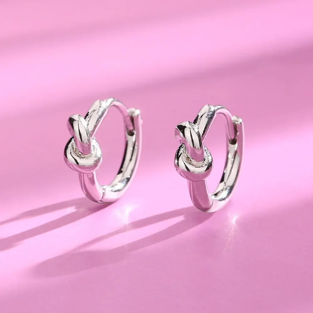 PONYKISS 925 Sterling Silver Twisted Knotting Hoop Earrings for Women Trendy Fine Jewelry Minimalist Geometric Accessories
PONYKISS 925 Sterling Silver Twisted Knotting Hoop Earrings for Women Trendy Fine Jewelry Minimalist Geometric Accessories
