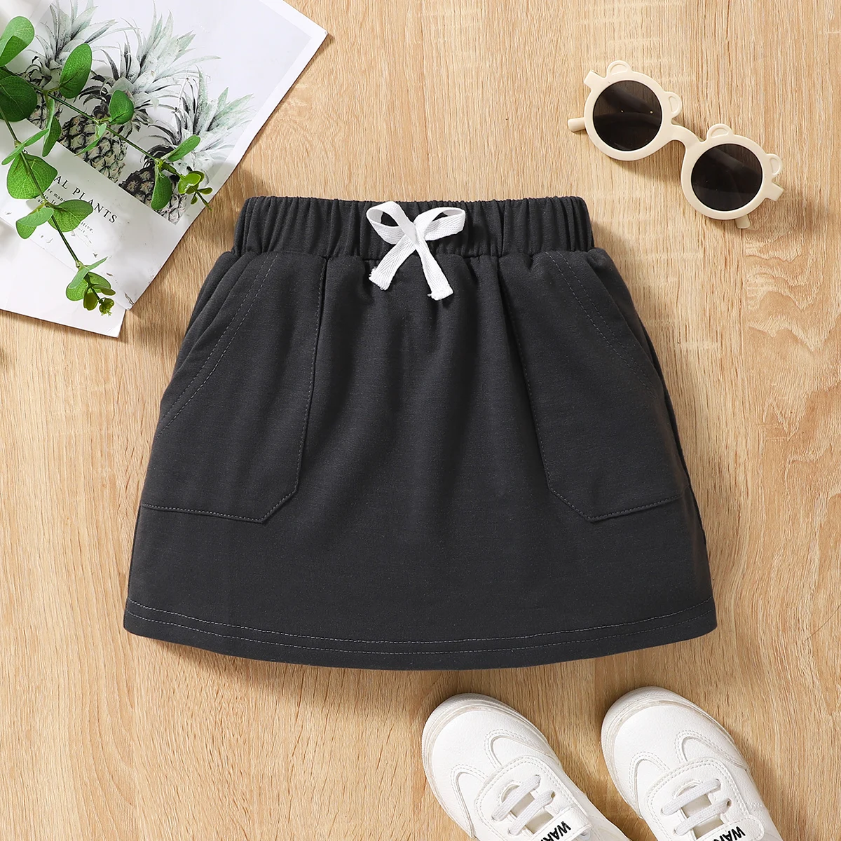 Girls Short Skirt Bow Tie Elastic Waist Loose Fit Casual Home Beach Travel Versatile Fashion Trend
Girls Short Skirt Bow Tie Elastic Waist Loose Fit Casual Home Beach Travel Versatile Fashion Trend