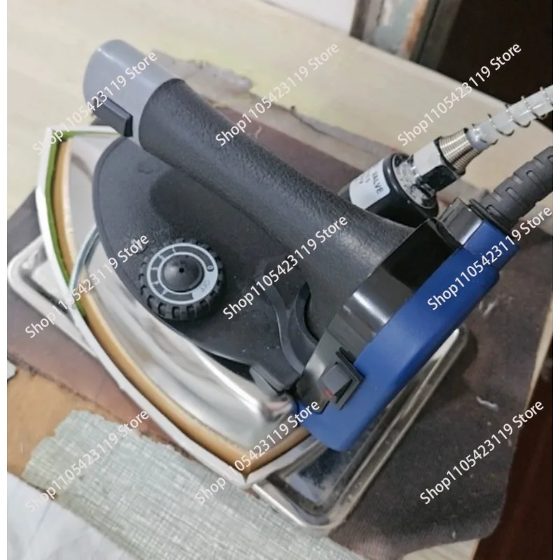 High Power Iron Bottle Type Electric Stainless Steel Hot Steam Iron Electric Iron for Garment Industry
High Power Iron Bottle Type Electric Stainless Steel Hot Steam Iron Electric Iron for Garment Industry