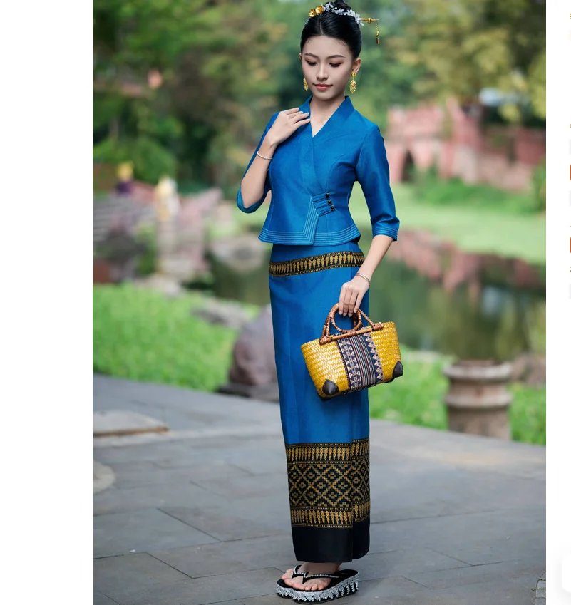 Traditional ethnic style Dai clothing temperament women's suit skirt contrasting color top printed tube skirt
Traditional ethnic style Dai clothing temperament women's suit skirt contrasting color top printed tube skirt