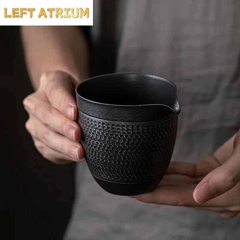 220ML Retro Silver and Black Ceramics Tea Pitcher Handmade Jumping Knife Craft Tea Coffee Divider Kung Fu Tea Set Justice Cup
220ML Retro Silver and Black Ceramics Tea Pitcher Handmade Jumping Knife Craft Tea Coffee Divider Kung Fu Tea Set Justice Cup
