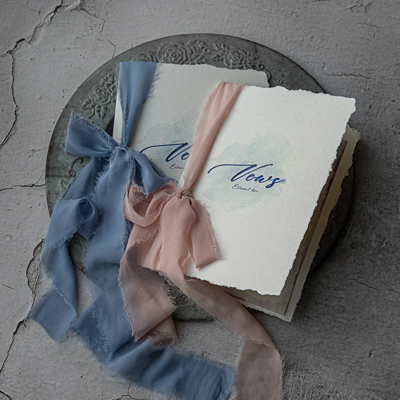 1PC Wedding Vow Book Card With Ribbon Handwriting Calligraphy Design Mariage Decoration Invitation Valentine Bride Gift Ideas
1PC Wedding Vow Book Card With Ribbon Handwriting Calligraphy Design Mariage Decoration Invitation Valentine Bride Gift Ideas