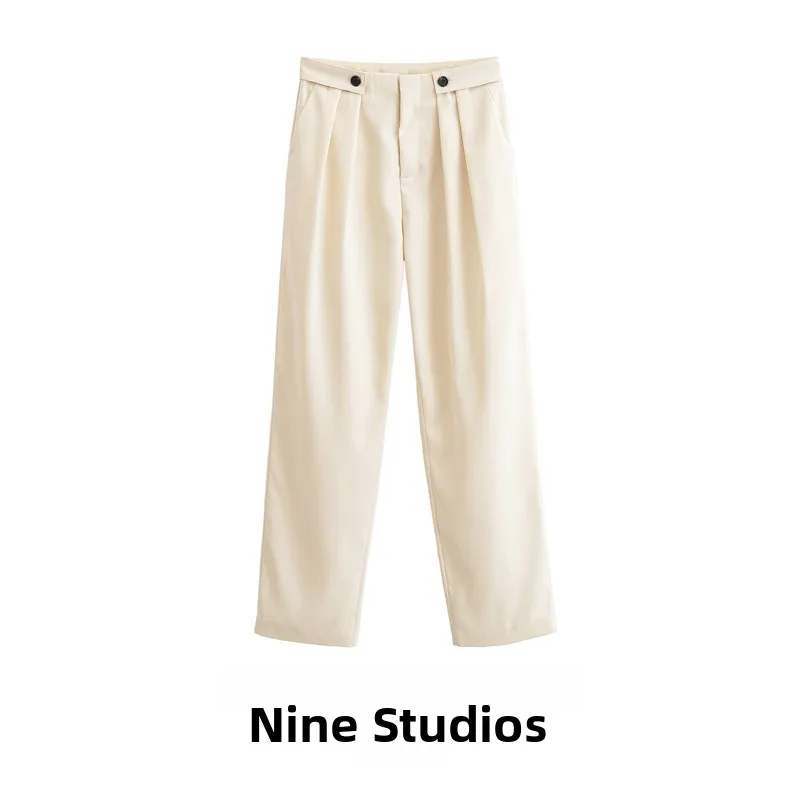 Женские повседневные брюки с высокой талией, прямого кроя, с защипами на штанинах, на пуговицах, из смесового хлопка и полиэстера, осенняя мода
Женские повседневные брюки с высокой талией, прямого кроя, с защипами на штанинах, на пуговицах, из смесового хлопка и полиэстера, осенняя мода