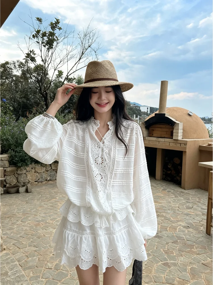 Summer New Style Women's Cotton Lace Trim Shirt And Skirt Set High Waist Cake Skirt Embroidered Flower Long Sleeve Top
Summer New Style Women's Cotton Lace Trim Shirt And Skirt Set High Waist Cake Skirt Embroidered Flower Long Sleeve Top