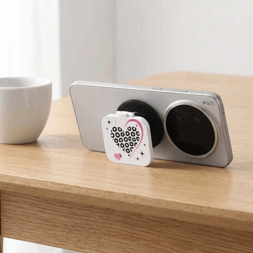 Cute Anti-loss Magnetic Phone Airbag Holder 2-in-1 Cartoon Mini Pill Organizer Box Portable Portable Medicine Box Phone Bracket
Cute Anti-loss Magnetic Phone Airbag Holder 2-in-1 Cartoon Mini Pill Organizer Box Portable Portable Medicine Box Phone Bracket