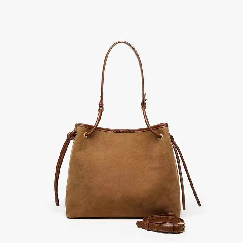 Fashionable Tote Bag 2024 New Retro Underarm Bag Versatile Commuting Crossbody Bag Shoulder Bag Genuine leather Women's Bag
Fashionable Tote Bag 2024 New Retro Underarm Bag Versatile Commuting Crossbody Bag Shoulder Bag Genuine leather Women's Bag