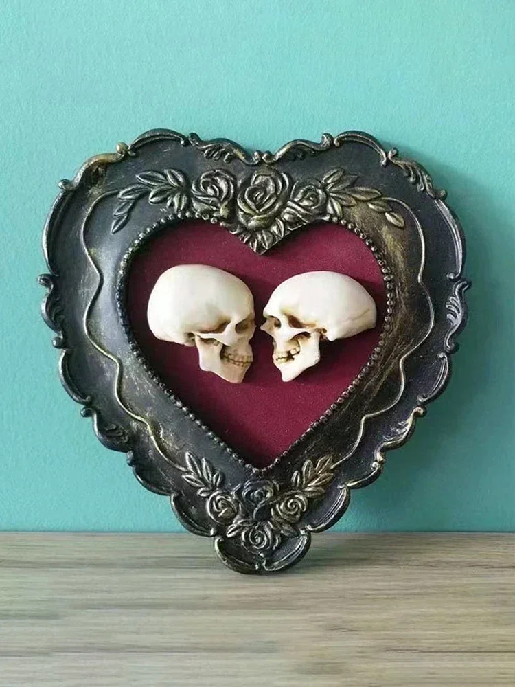 Миниатюрные реалистичные человеческие черепа в рамке, Хэллоуин, романтическая любовь, скелет, украшение в форме сердца, настоящая любовь, череп, орнамент
Миниатюрные реалистичные человеческие черепа в рамке, Хэллоуин, романтическая любовь, скелет, украшение в форме сердца, настоящая любовь, череп, орнамент